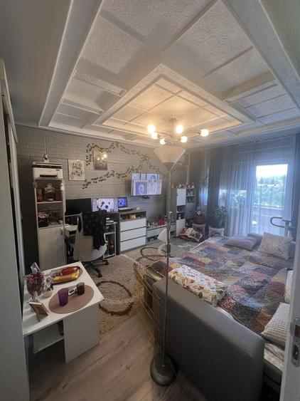 Apartament cu 2 camere decomandat în Între Lacuri