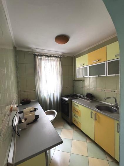 Apartament cu 2 camere decomandat în Brâncoveanu
