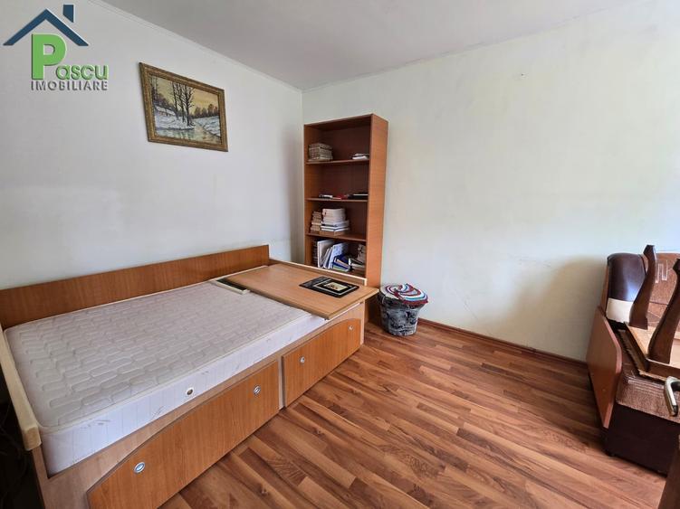 Apartament cu 2 camere semidecomandat în Eroii Revoluției