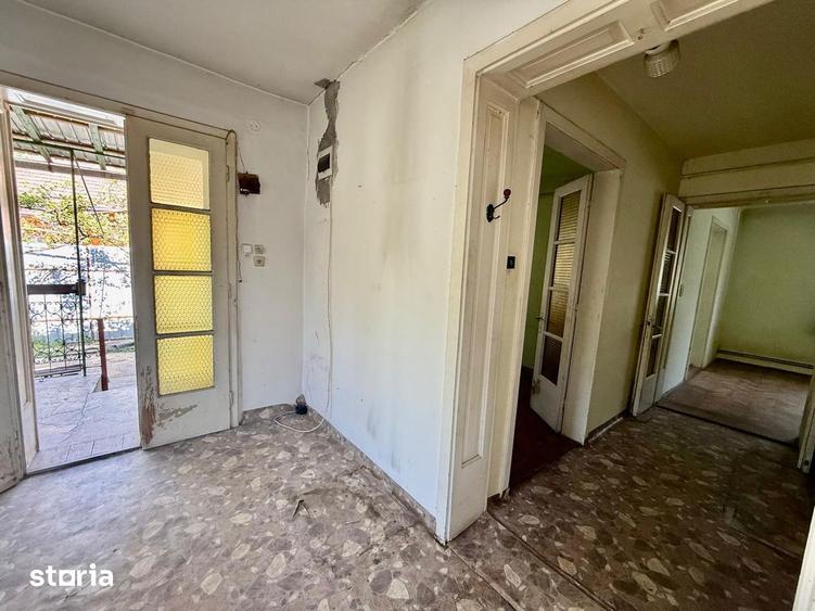 A/1690 De vanzare casa singur in curte in Mure? - Tudor - 2