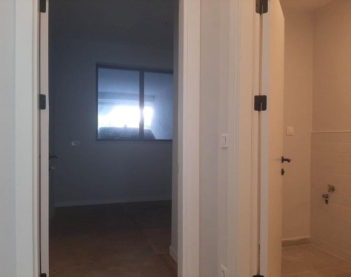 Apartament cu 2 camere decomandat în Băneasa