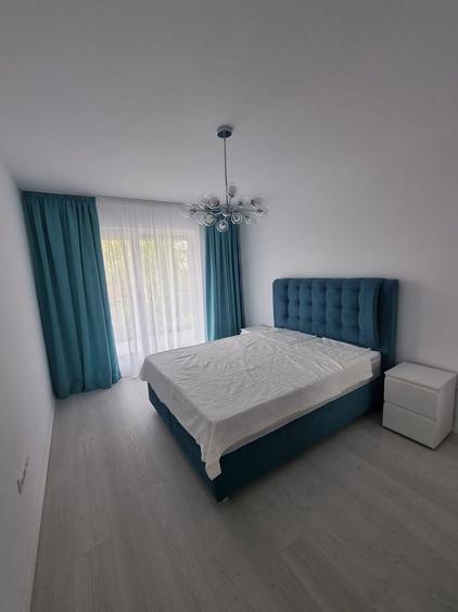 Apartament cu 2 camere decomandat în Albert