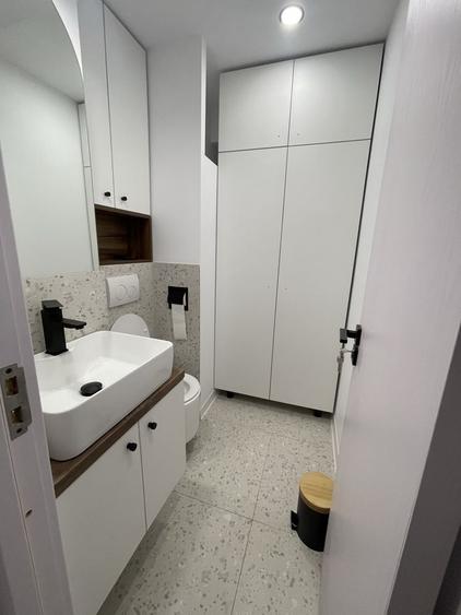 Spațiu comercial, de 40 mp, în Ostroveni
