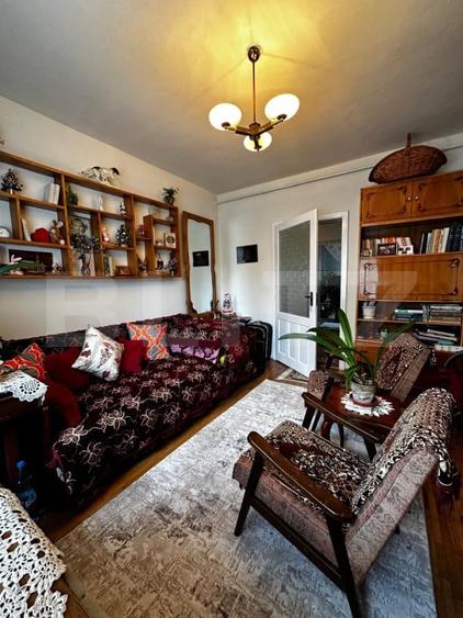 Casă individuală în oraș, 130 mp, 400 mp teren, zona Decebal - 11