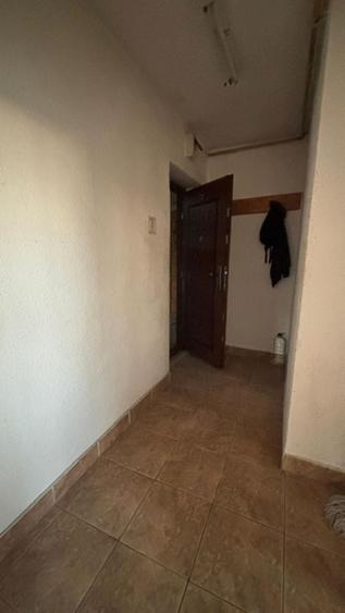 Apartament cu 2 camere semidecomandat în Decebal