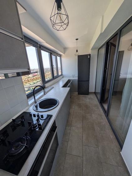 Apartament cu 2 camere semidecomandat în Est