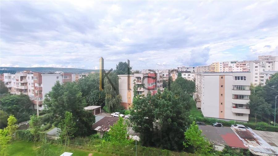 Apartament cu 2 camere decomandat în Mărăști
