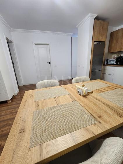 Apartament cu 2 camere semidecomandat, mobilat în Bulgaria