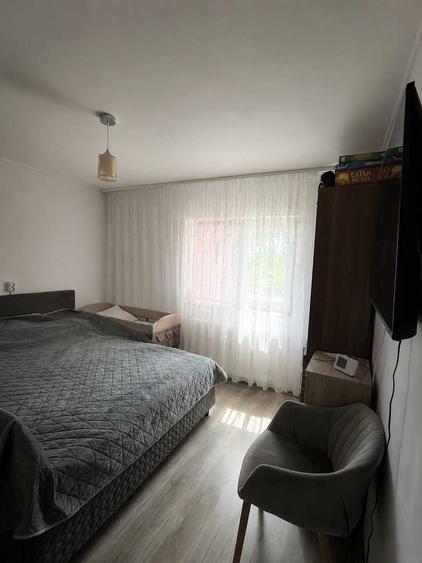 Apartament cu 2 camere decomandat în Gară
