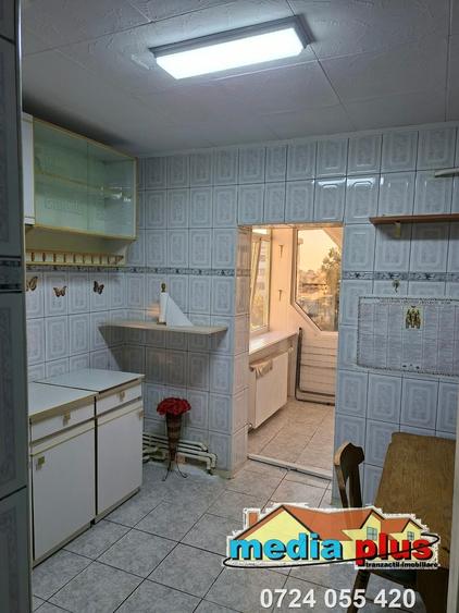 Apartament cu 2 camere de vânzare – Piața Centrală - 3