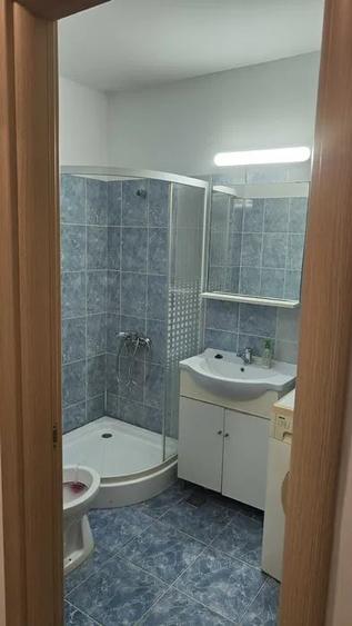 Apartament 2 camere, decomandat, 54 mp, centrala, metrou, 1 Decembrie 1918 - 4