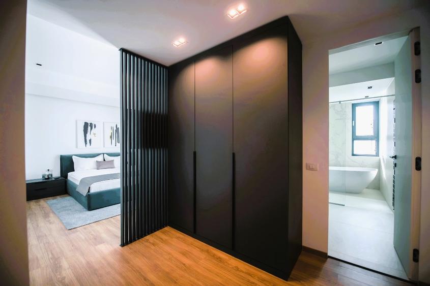 Apartament cu 3 camere decomandat, mobilat în Central