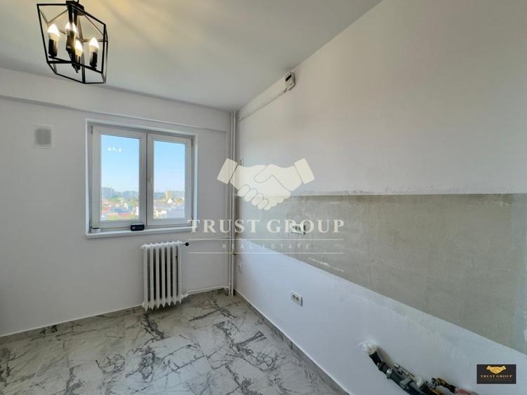 Apartament cu 3 camere decomandat în Titulescu