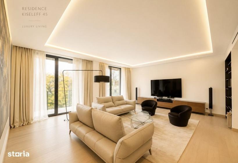 Apartament cu 4 camere decomandat în Arcul de Triumf