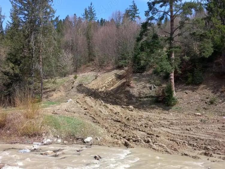 Teren Construcții intravilan de 22250 mp, în Central