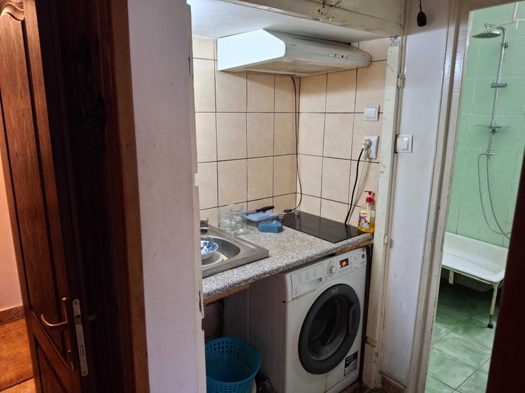 Garsonieră decomandată în Zorilor