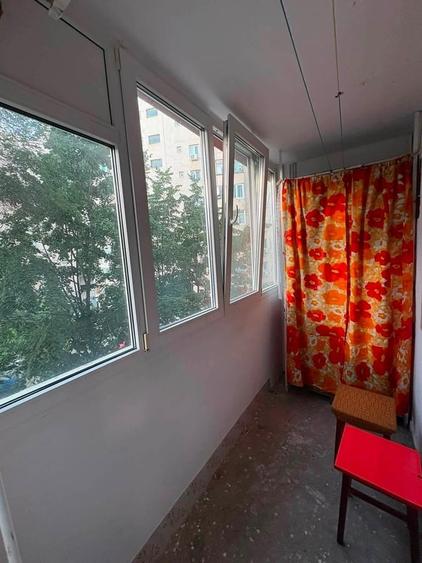 Apartament cu 2 camere decomandat în Crângași