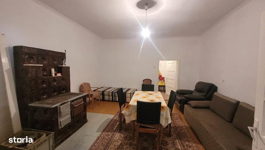 Casă cu 3 camere în Lipău