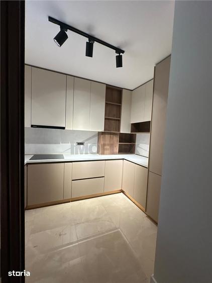 Apartament cu 4 camere în Central
