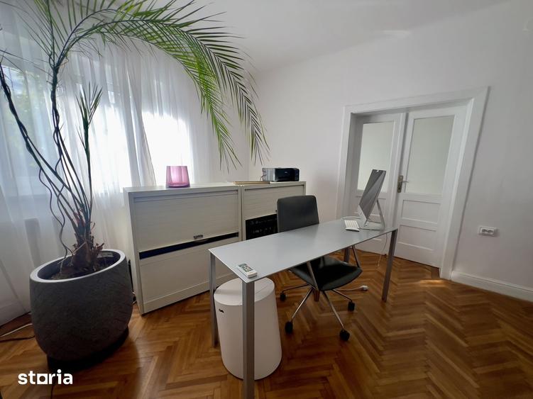 Casă cu 4 camere cu Teren 720 Mp în Grădiște