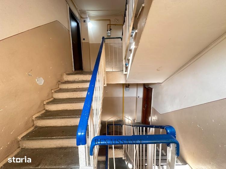 Apartament 3 camere | 2 bai | Garaj propriu | 2 boxe | Calea Girocului - 19