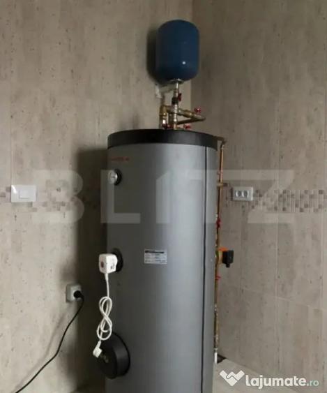 Casă cu 7 camere cu Teren 710 Mp în Ciugud