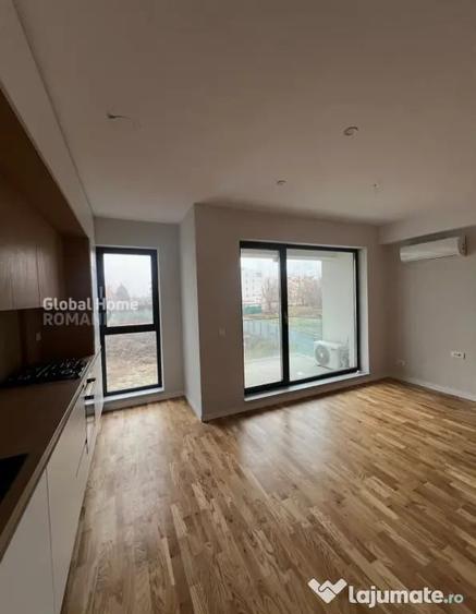 Apartament cu 3 camere decomandat în Străulești