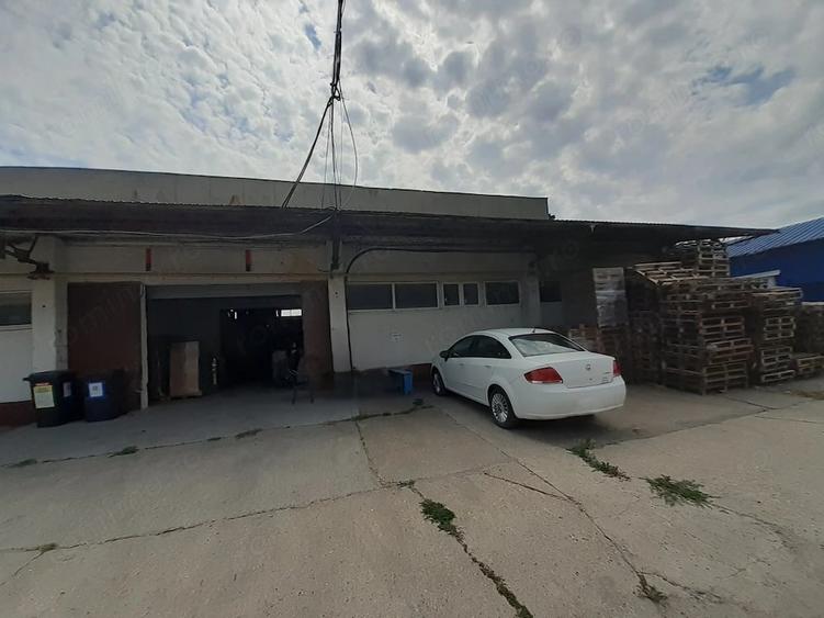 Spațiu comercial, de 1,065 mp, în Titan