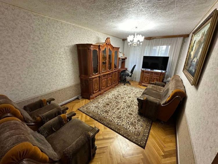 3 camere Eroii Revolu?iei - 2