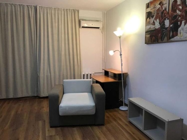 Apartament cu 2 camere decomandat, mobilat în Nerva Traian