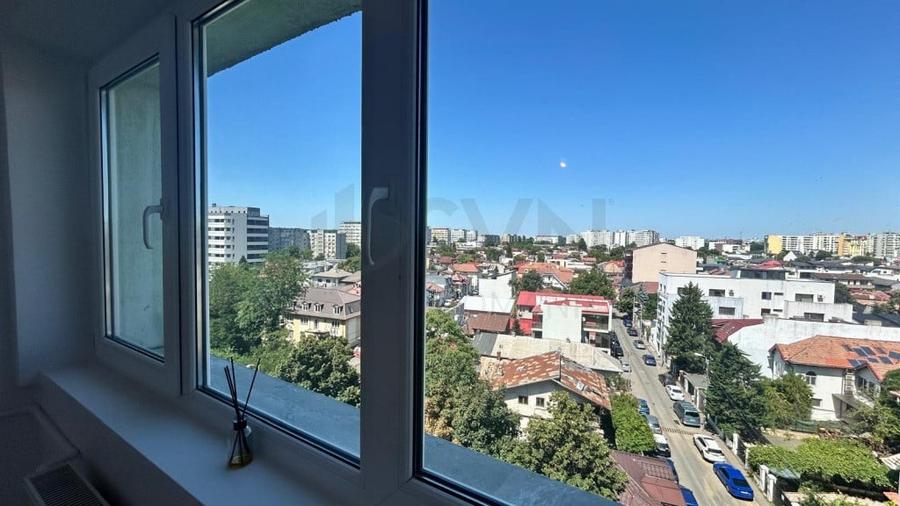 Apartament cu 3 camere decomandat în Titulescu
