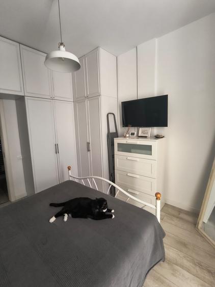 Apartament cu 2 camere decomandat în Est