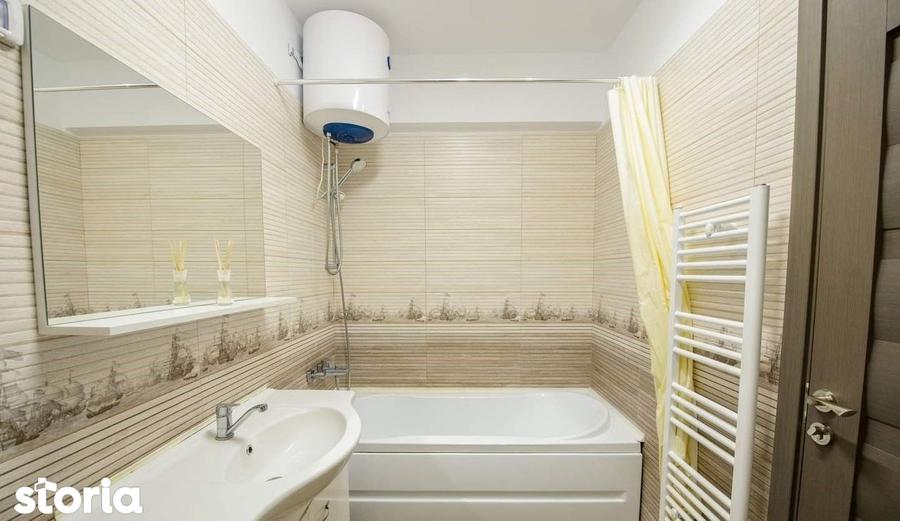 Apartament cu 2 camere decomandat, mobilat în Central