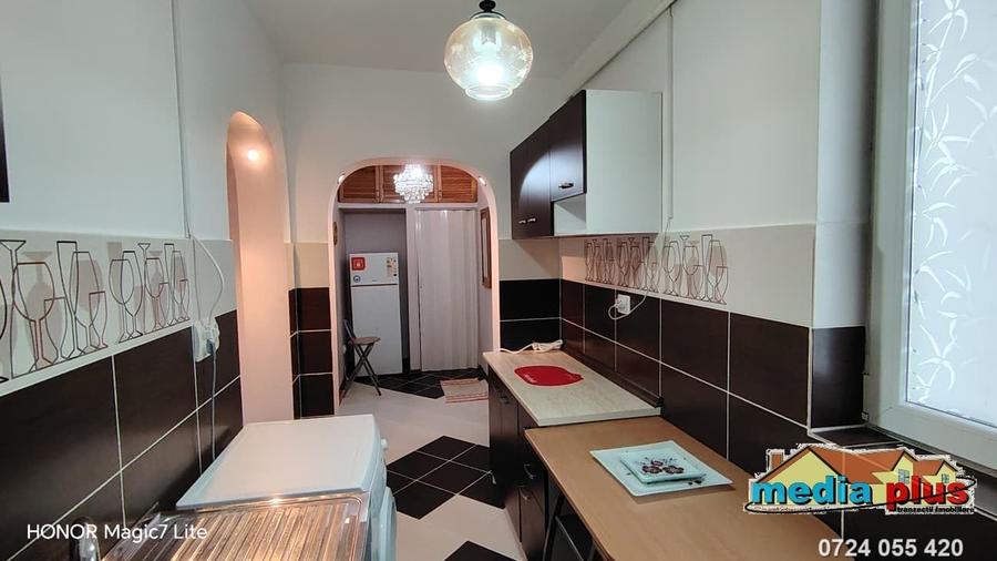 Apartament cu 2 camere de închiriat în zona Port – 330 euro/lună - 5