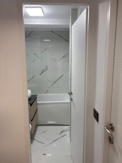 Apartament cu 2 camere semidecomandat, mobilat în Brâncoveanu