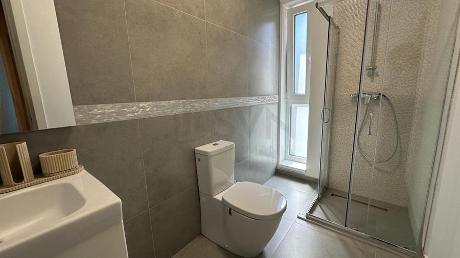 Casă individuală cu 5 camere cu Canalizare în Pipera