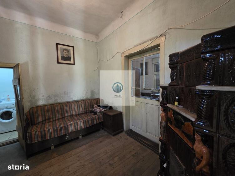 Casa cu teren 2.340 mp si toate utilitatile, Santandrei, 5 min de Deva - 1