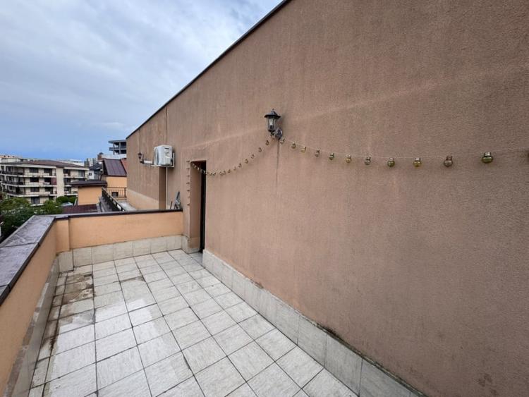 Apartament 2 camere semidecomandat 42mp + Terasa 27mp Zona A - 2