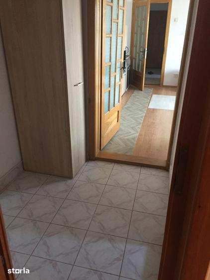 Apartament cu 2 camere semidecomandat în Micălaca