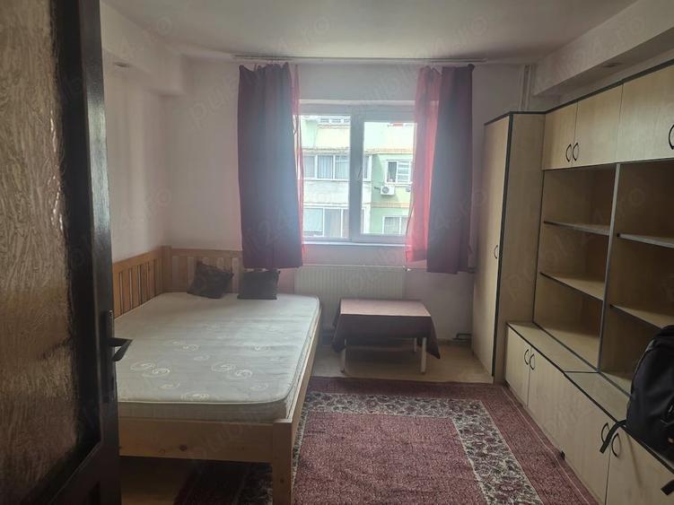 Garsonieră semidecomandată în Buziașului