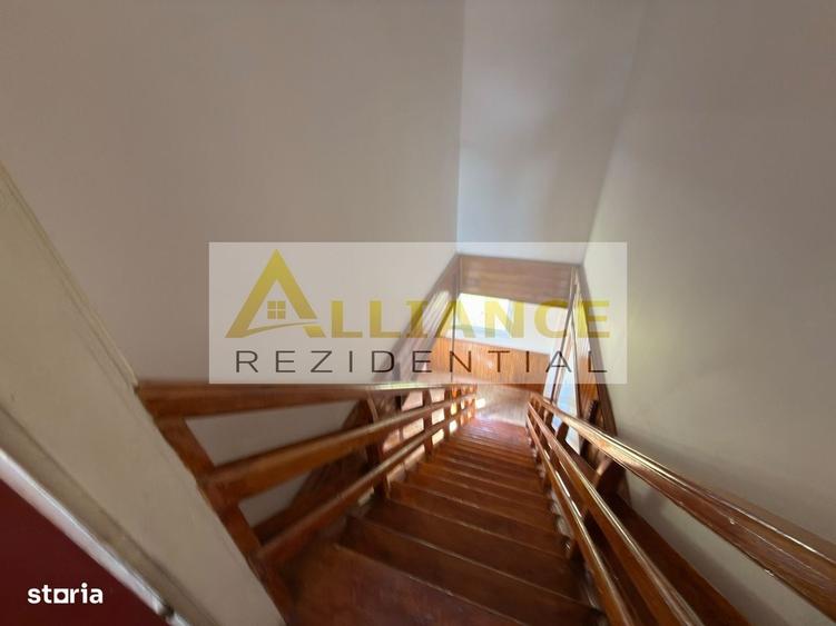 Casă cu 4 camere în Basarab