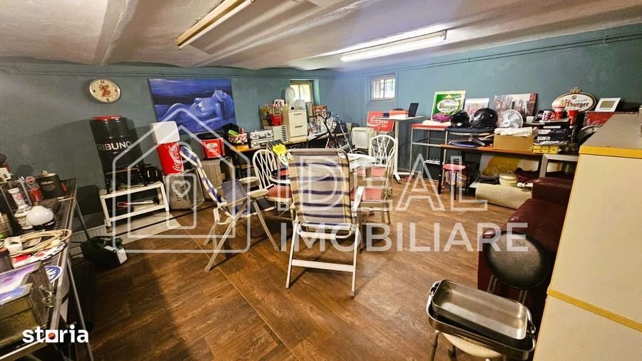 Casă cu 6 camere cu Teren 900 Mp în Calea Poplăcii