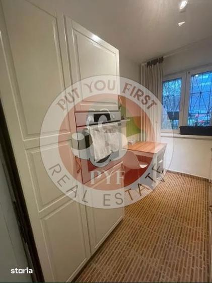 Apartament cu 3 camere decomandat în Drumul Taberei