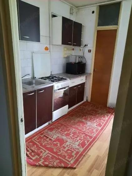 Apartament cu 2 camere decomandat în Centrul Civic
