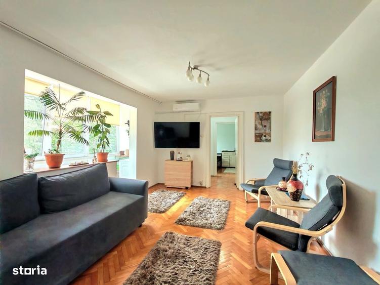 Apartament cu 3 camere semidecomandat în Olimpia-Stadion