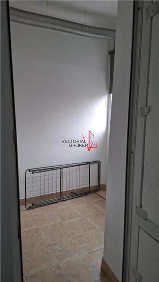 Garsonieră decomandată, mobilată în Basarabia