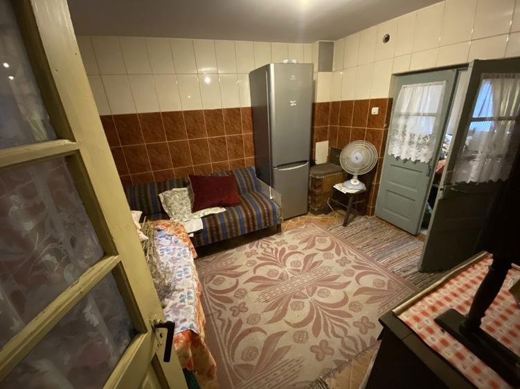 Casă cu 4 camere în Călugăreni