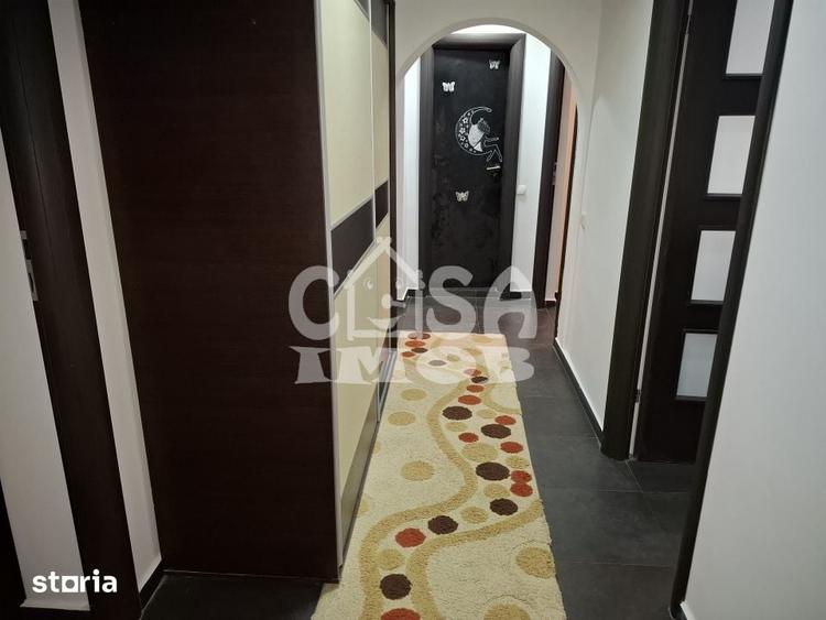Apartament cu 3 camere decomandat în Central