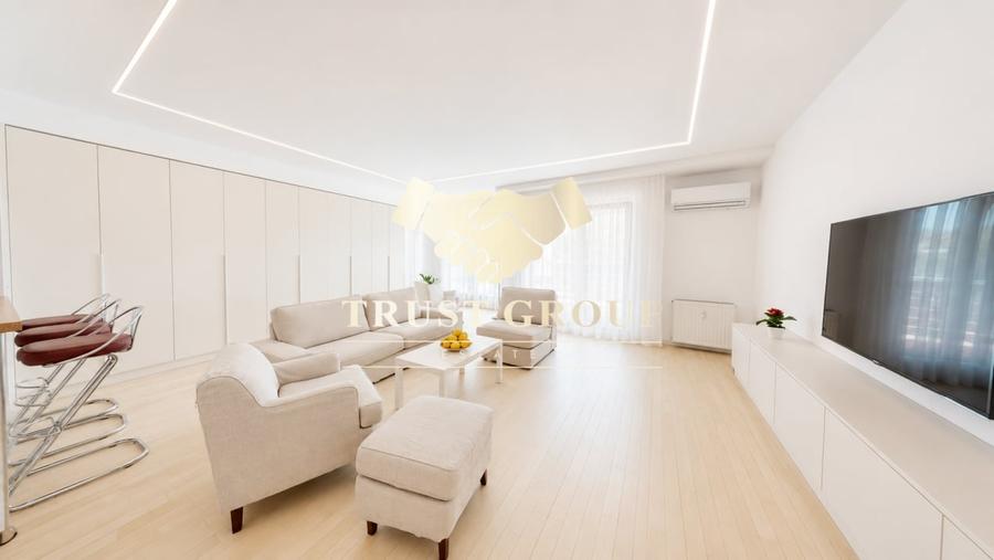 Apartament cu 3 camere decomandat în Kiseleff
