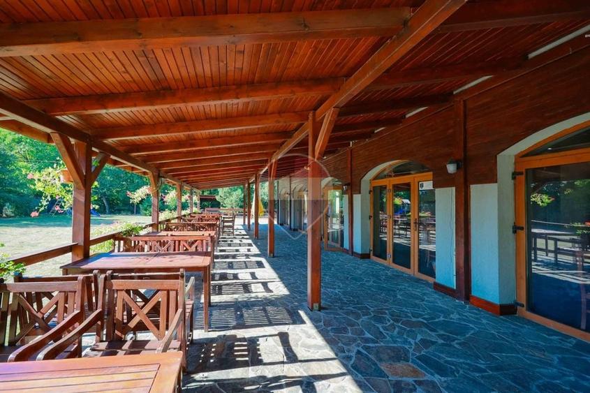 Hotel/Pensiune, de 750 mp, în Hidișelu de Sus